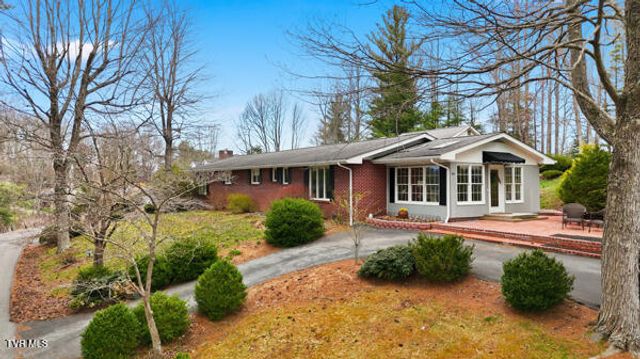 949 Jefferson Drive, Wise, VA 24293