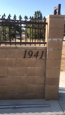 1941 Darby, San Bernardino, CA 92407