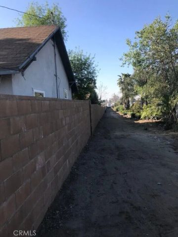1941 Darby, San Bernardino, CA 92407