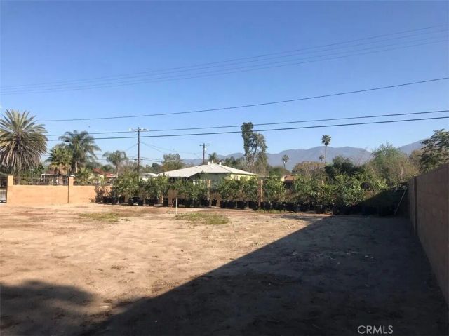 1941 Darby, San Bernardino, CA 92407