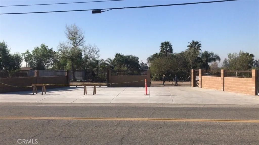 1941 Darby, San Bernardino, CA 92407