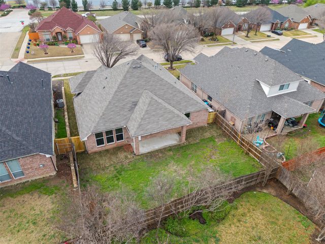 2721 Gray Rock Drive, Fort Worth, TX 76131