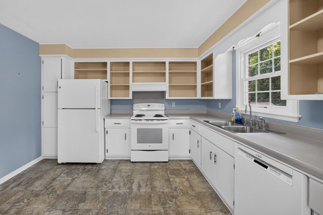 1716 Brookdale Ave, Cookeville, TN 38506