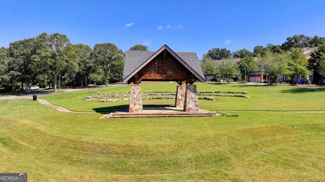 6817 Scarlet Oak Way, Flowery Branch, GA 30542