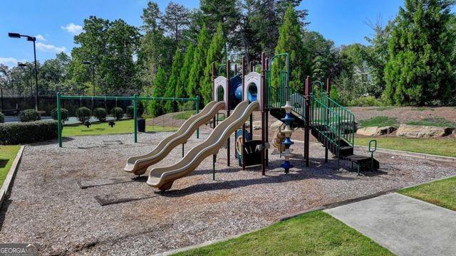 6817 Scarlet Oak Way, Flowery Branch, GA 30542