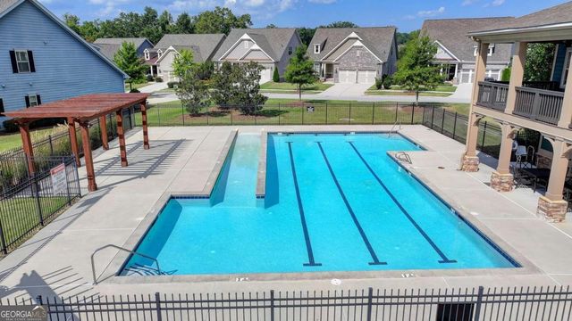 6817 Scarlet Oak Way, Flowery Branch, GA 30542