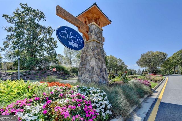 6817 Scarlet Oak Way, Flowery Branch, GA 30542