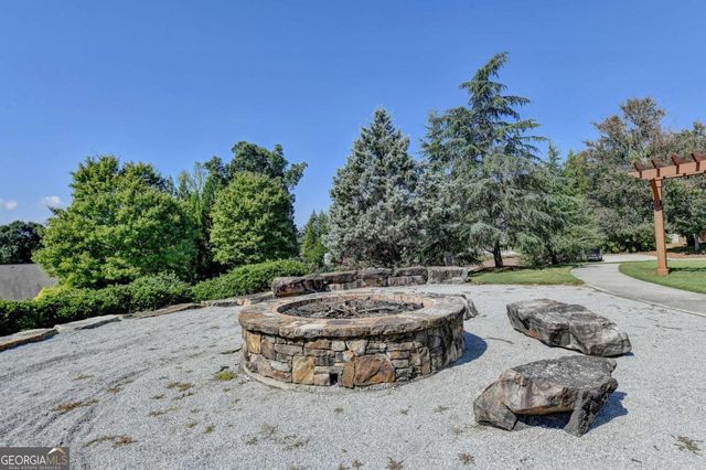 6817 Scarlet Oak Way, Flowery Branch, GA 30542