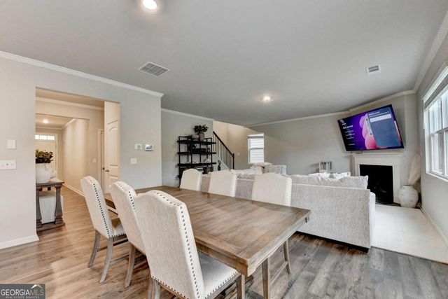 6817 Scarlet Oak Way, Flowery Branch, GA 30542