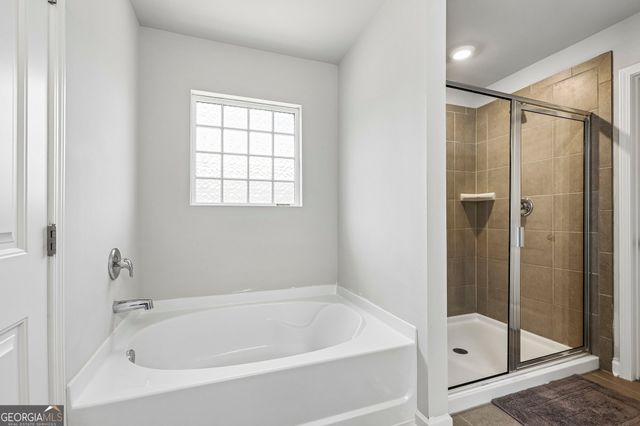 6817 Scarlet Oak Way, Flowery Branch, GA 30542