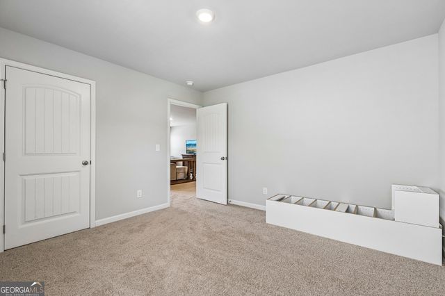 6817 Scarlet Oak Way, Flowery Branch, GA 30542