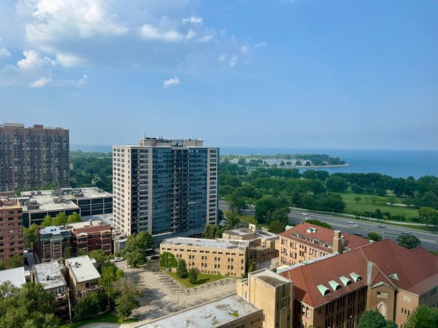 655 W Irving Park Road 2008, Chicago, IL 60613