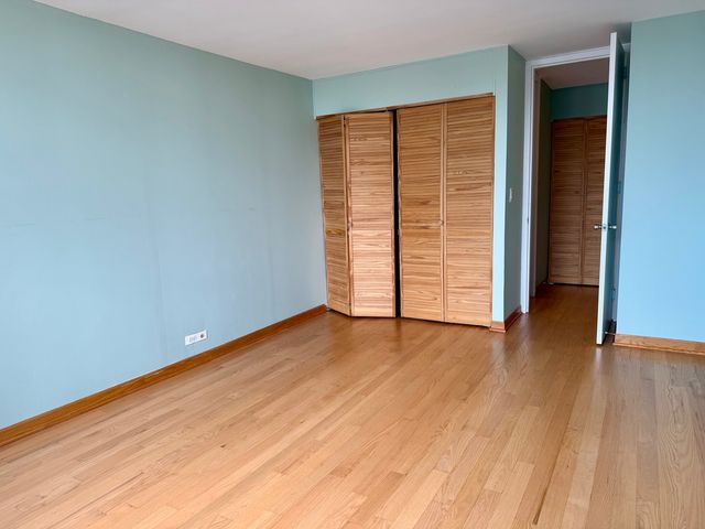 655 W Irving Park Road 2008, Chicago, IL 60613