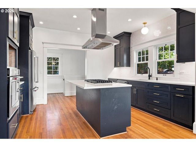 6325 Ne 7TH Ave, Portland, OR 97211