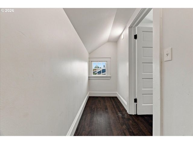 6325 Ne 7TH Ave, Portland, OR 97211
