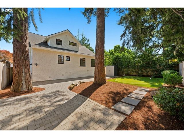 6325 Ne 7TH Ave, Portland, OR 97211
