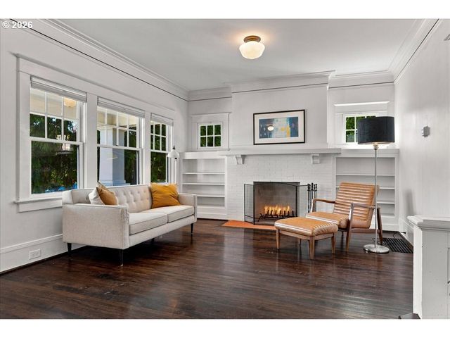 6325 Ne 7TH Ave, Portland, OR 97211
