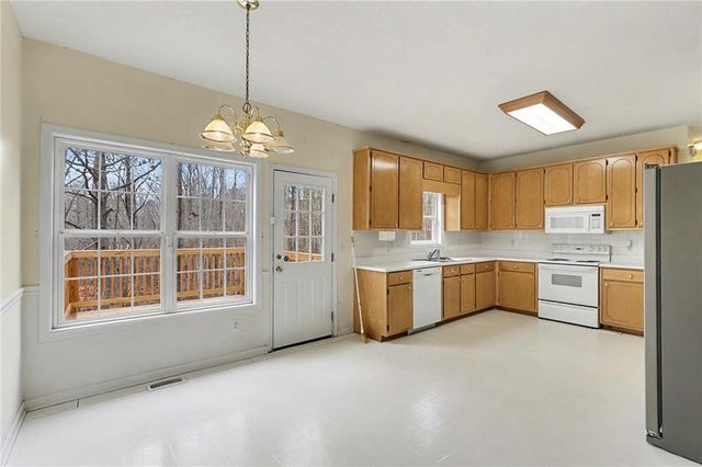 255 Hillbrook Chase, Newnan, GA 30263