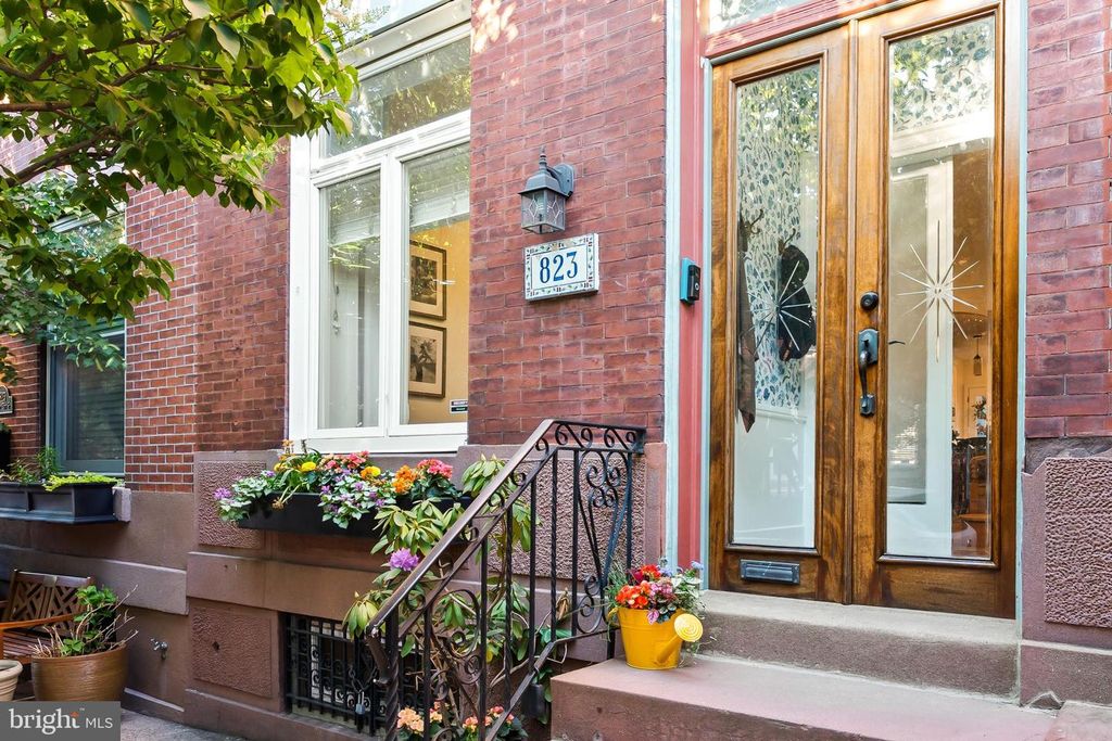823 N 25TH ST, Philadelphia, PA 19130