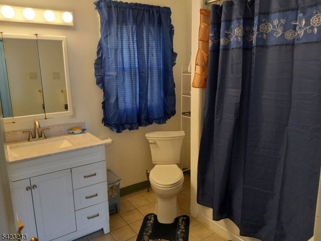 61 Putnam St, Newark City, NJ 07106