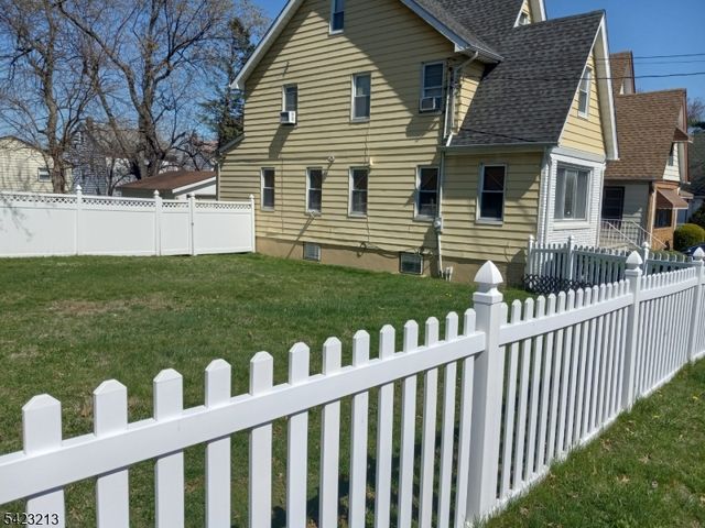 61 Putnam St, Newark City, NJ 07106