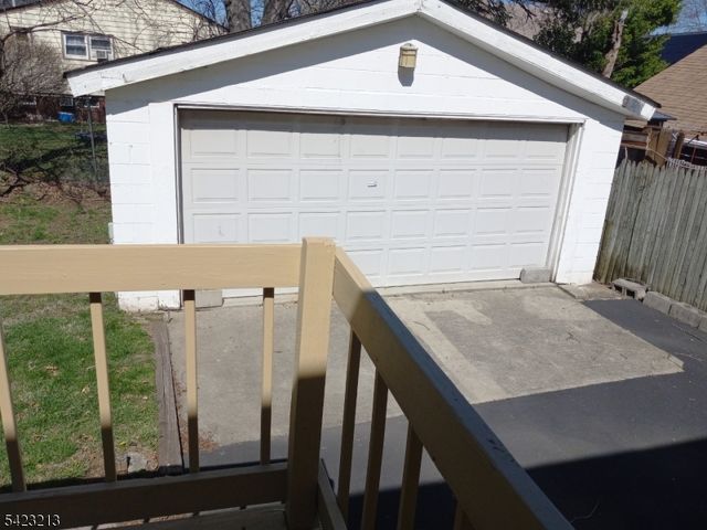 61 Putnam St, Newark City, NJ 07106
