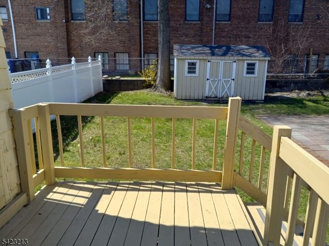 61 Putnam St, Newark City, NJ 07106