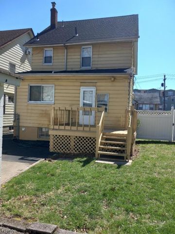 61 Putnam St, Newark City, NJ 07106