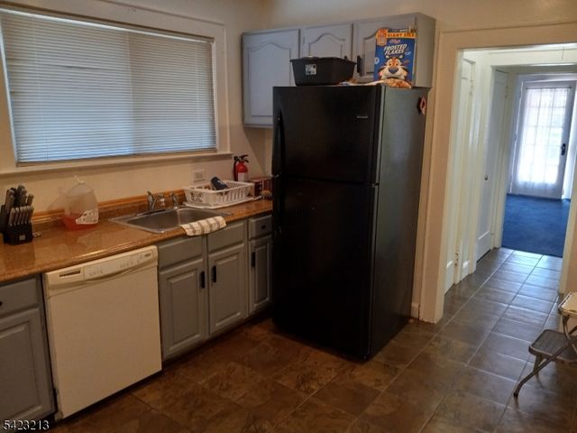 61 Putnam St, Newark City, NJ 07106