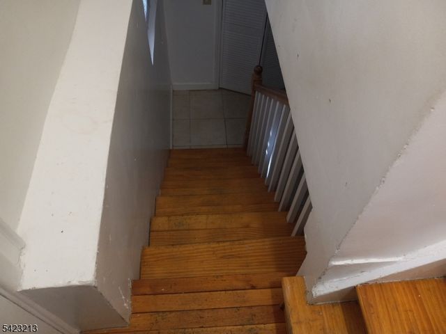 61 Putnam St, Newark City, NJ 07106