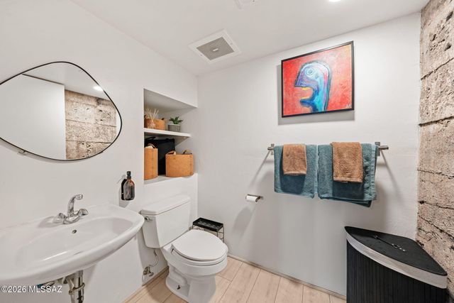 1001 E 17th St Apt 210, Tucson, AZ 85719