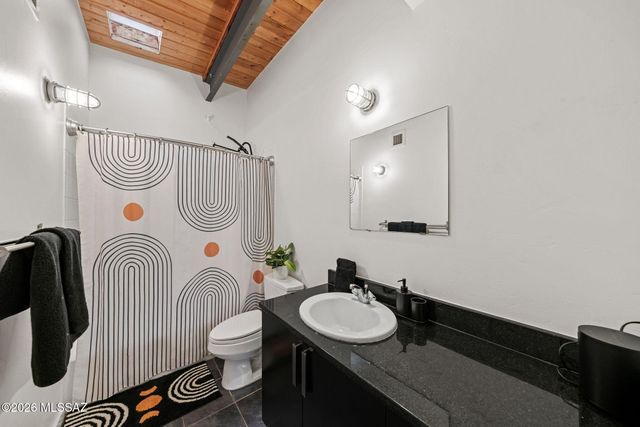 1001 E 17th St Apt 210, Tucson, AZ 85719