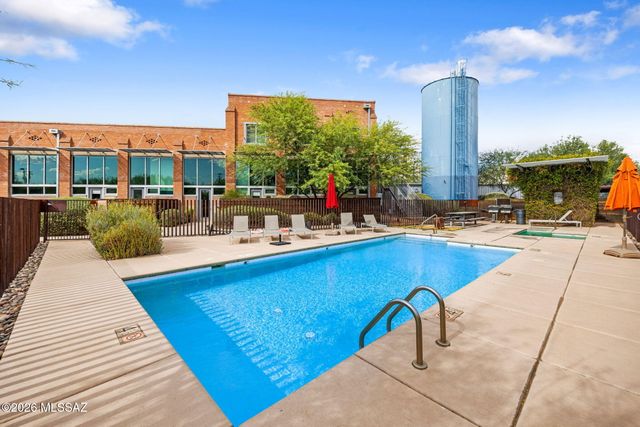 1001 E 17th St Apt 210, Tucson, AZ 85719