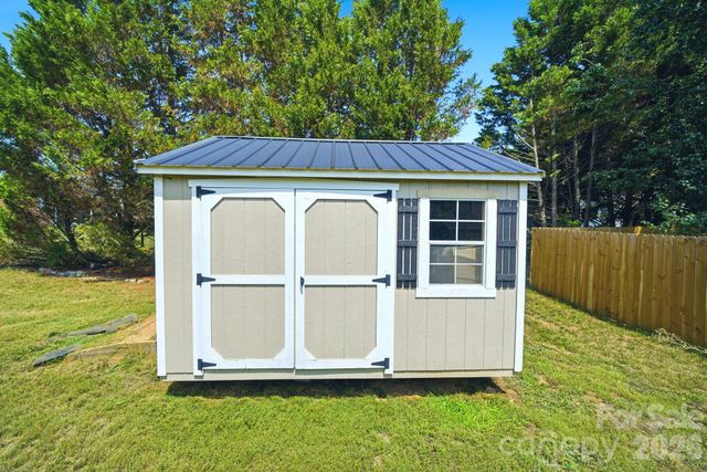 105 Hidden Spring Drive, Salisbury, NC 28147