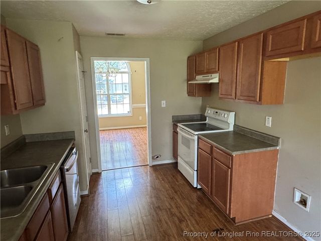 6497 Pittsfield Drive, Fayetteville, NC 28303