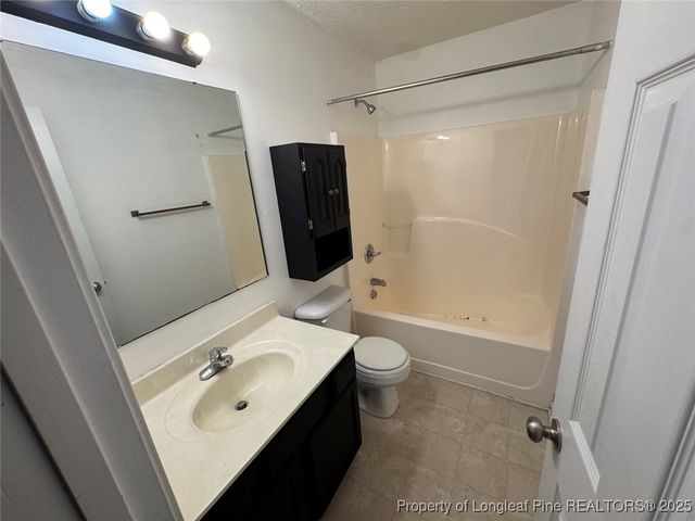 6497 Pittsfield Drive, Fayetteville, NC 28303