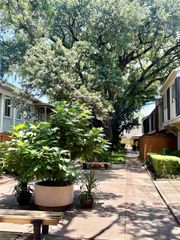 2595 Marilee Lane 6, Houston, TX 77057