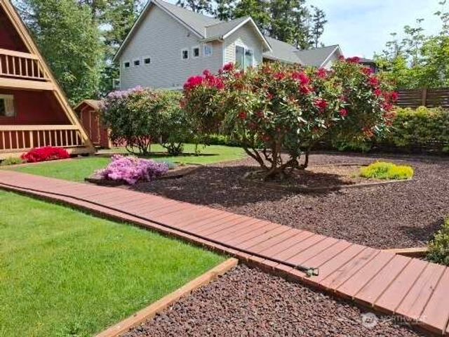 595 Race Road, Coupeville, WA 98239