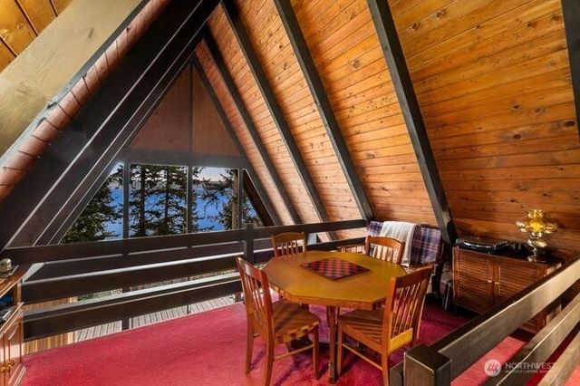 595 Race Road, Coupeville, WA 98239