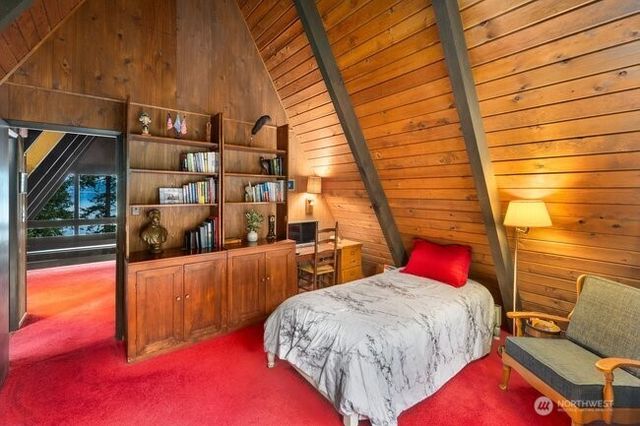 595 Race Road, Coupeville, WA 98239
