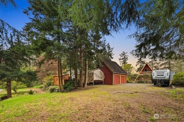 595 Race Road, Coupeville, WA 98239