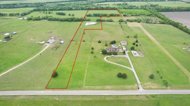011 EAST LINE, Whitewright, TX 75491