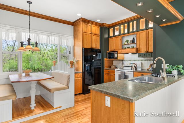 4875 Belding Road NE, Rockford, MI 49341