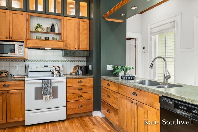 4875 Belding Road NE, Rockford, MI 49341