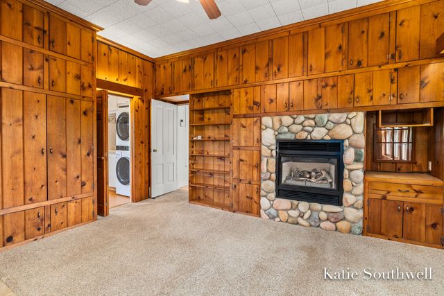 4875 Belding Road NE, Rockford, MI 49341