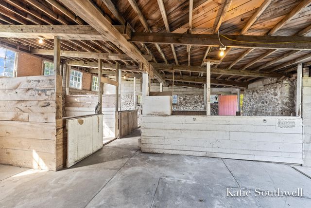 4875 Belding Road NE, Rockford, MI 49341