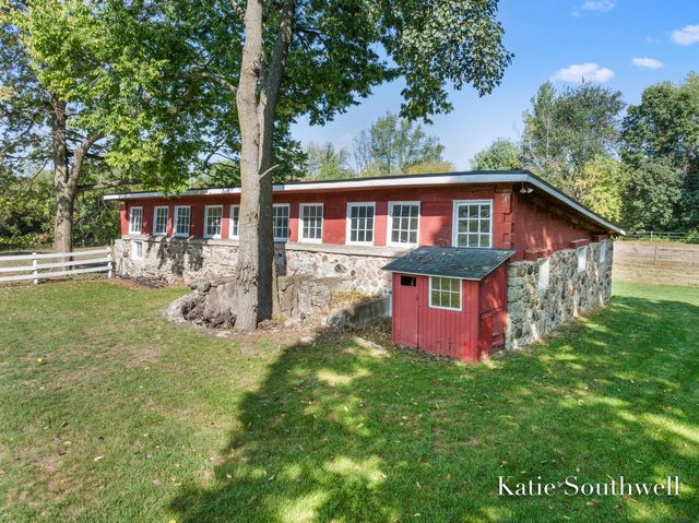 4875 Belding Road NE, Rockford, MI 49341