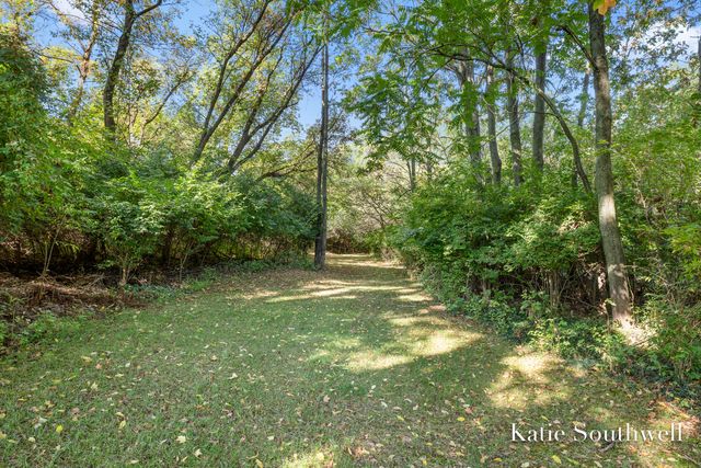 4875 Belding Road NE, Rockford, MI 49341