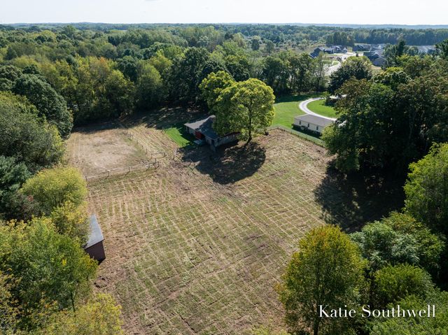 4875 Belding Road NE, Rockford, MI 49341