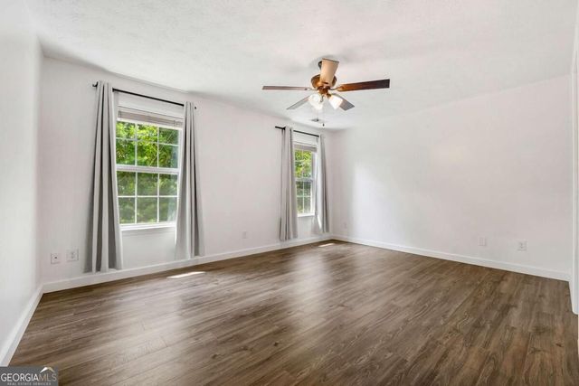 109 Oak Green Drive, Lawrenceville, GA 30044